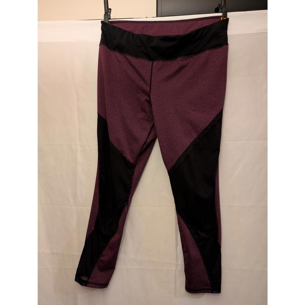 LIVI Active Purple and Black Athletic 3/4 Leggings Women's Size 22/24